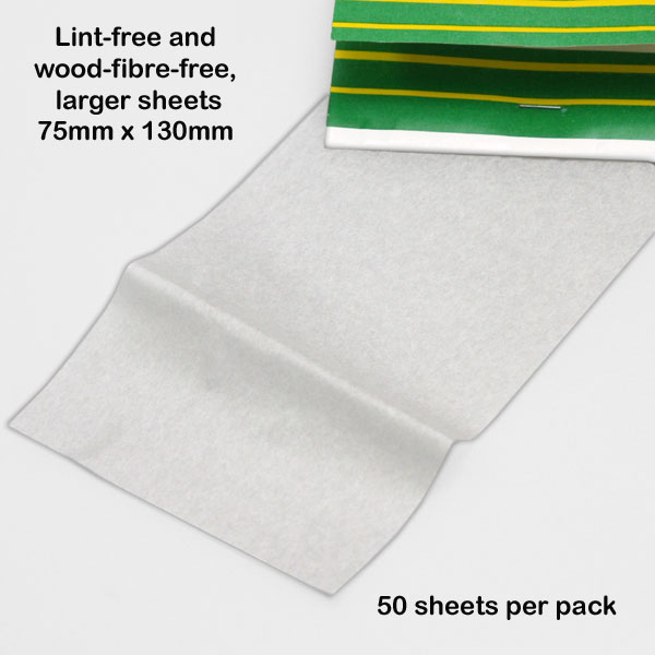 Lint and fibre-free lens cleaning tissues